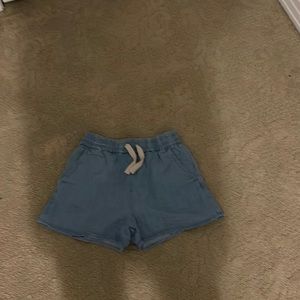 Cute flory denim shorts